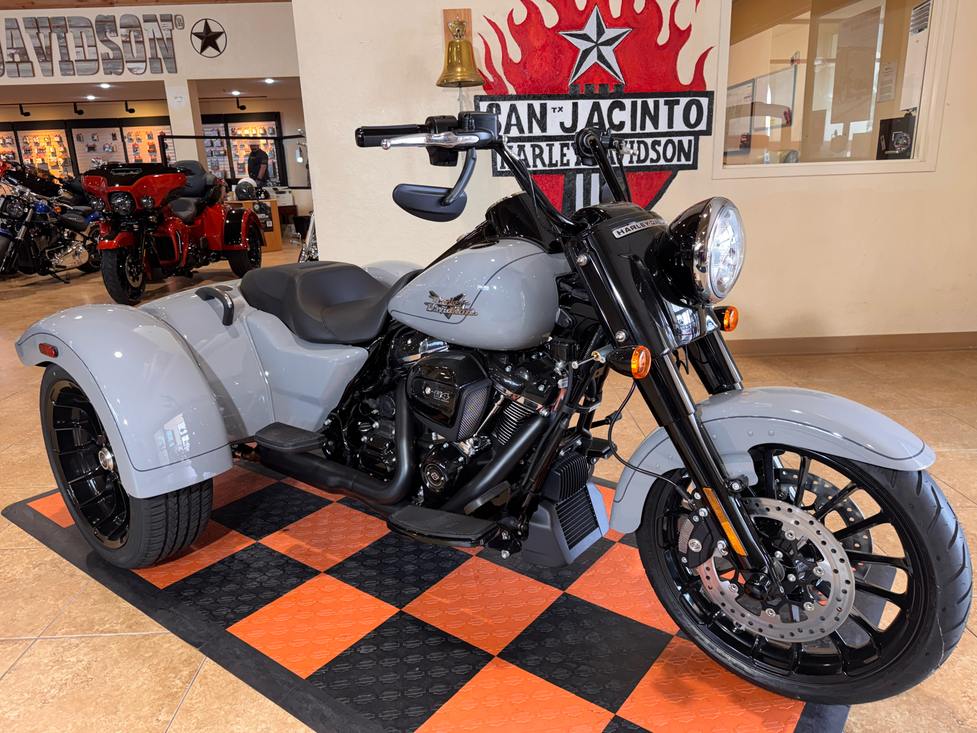 2024 Harley-Davidson Freewheeler® in Pasadena, Texas - Photo 3