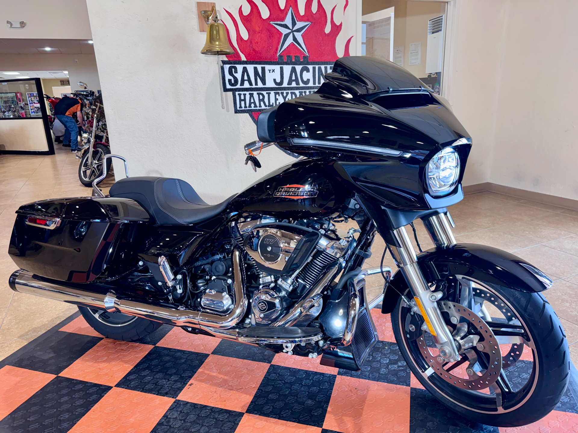 2024 Harley-Davidson Street Glide® in Pasadena, Texas - Photo 3