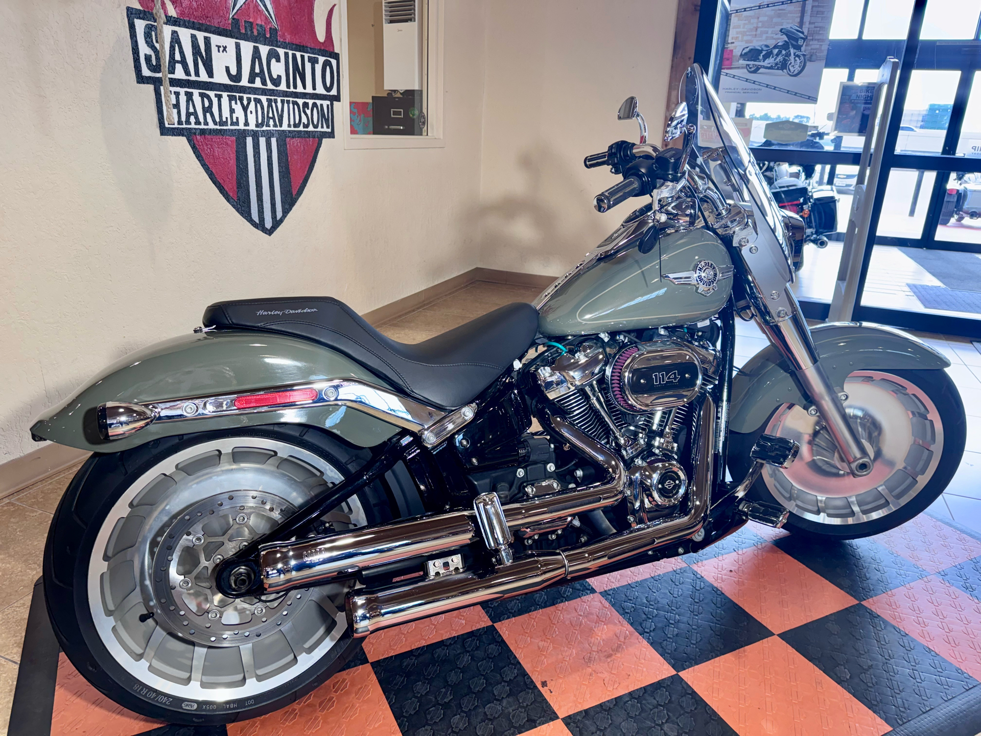2021 Harley-Davidson Fat Boy® 114 in Pasadena, Texas - Photo 2