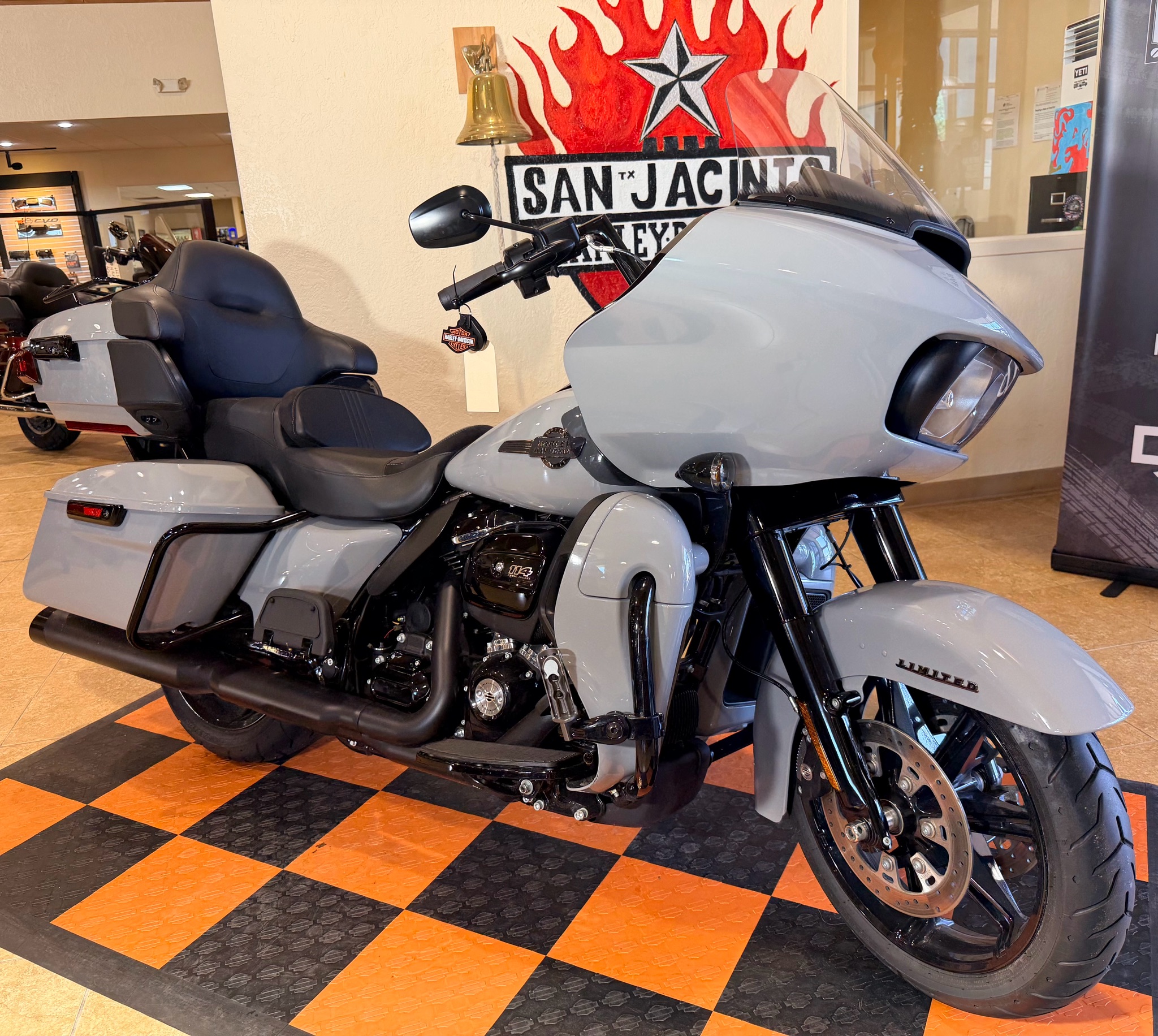 2024 Harley-Davidson Road Glide® Limited in Pasadena, Texas - Photo 2