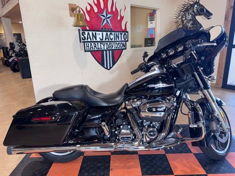 2017 Harley-Davidson Street Glide® Special in Pasadena, Texas