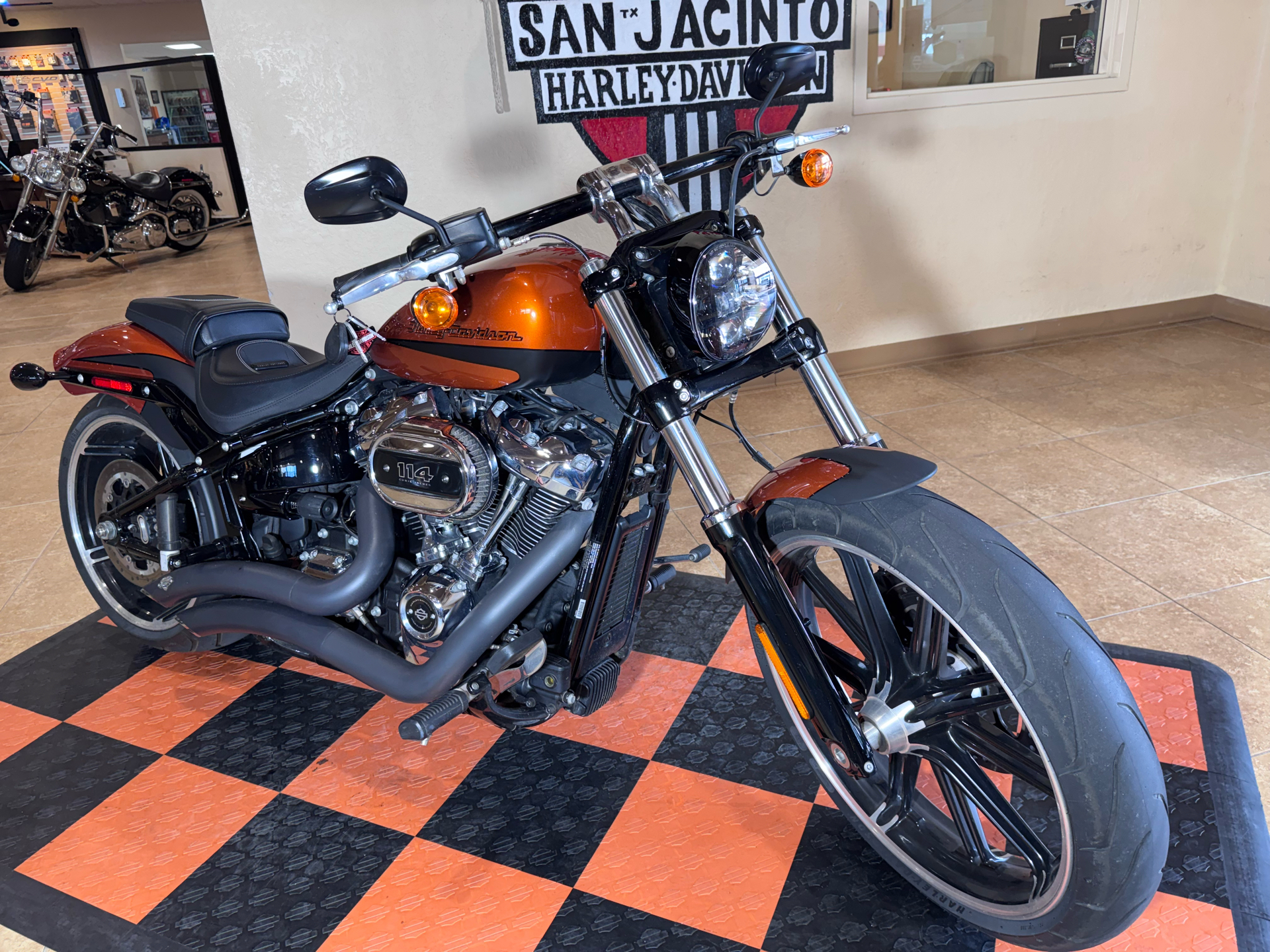 2019 Harley-Davidson Breakout® 114 in Pasadena, Texas - Photo 3