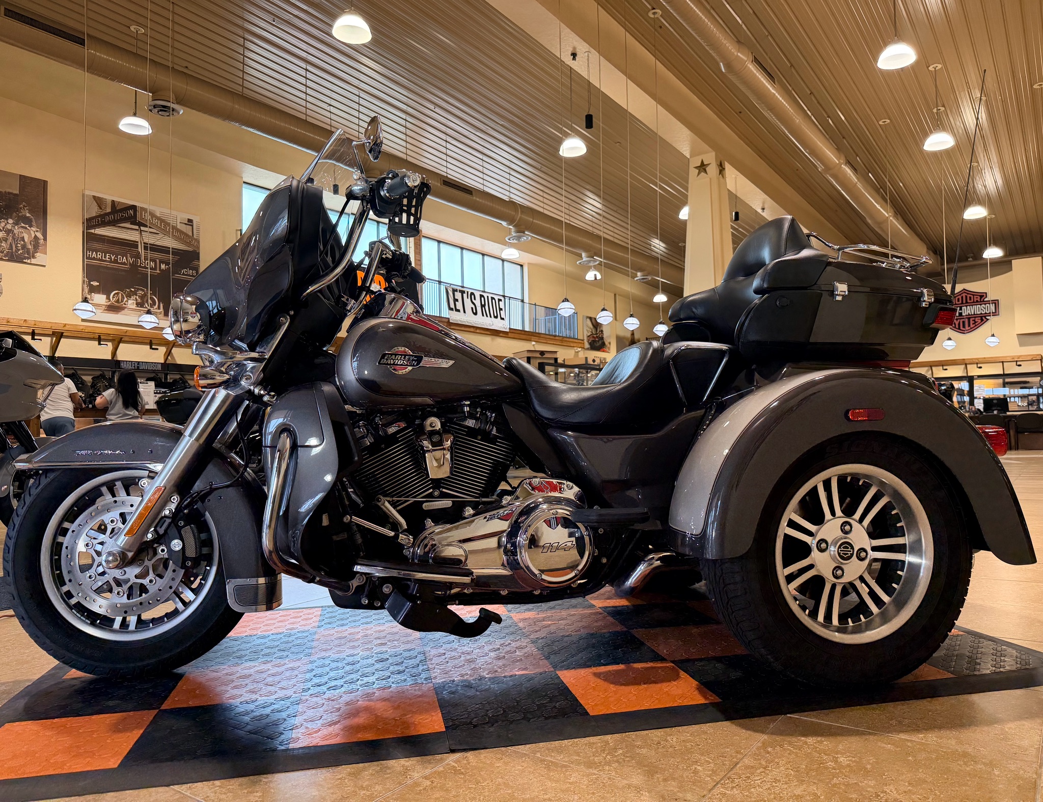 2023 Harley-Davidson Tri Glide® Ultra 4