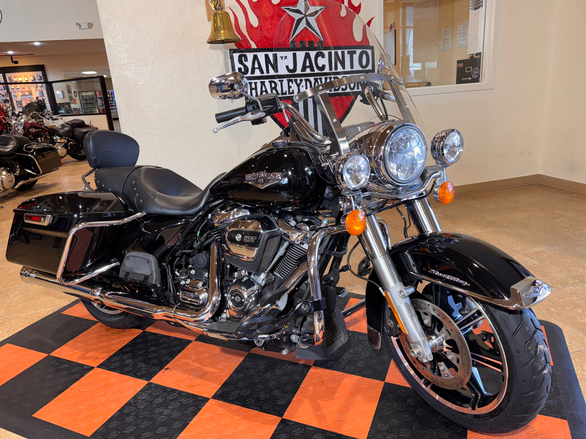 2021 Harley-Davidson Road King® in Pasadena, Texas - Photo 3