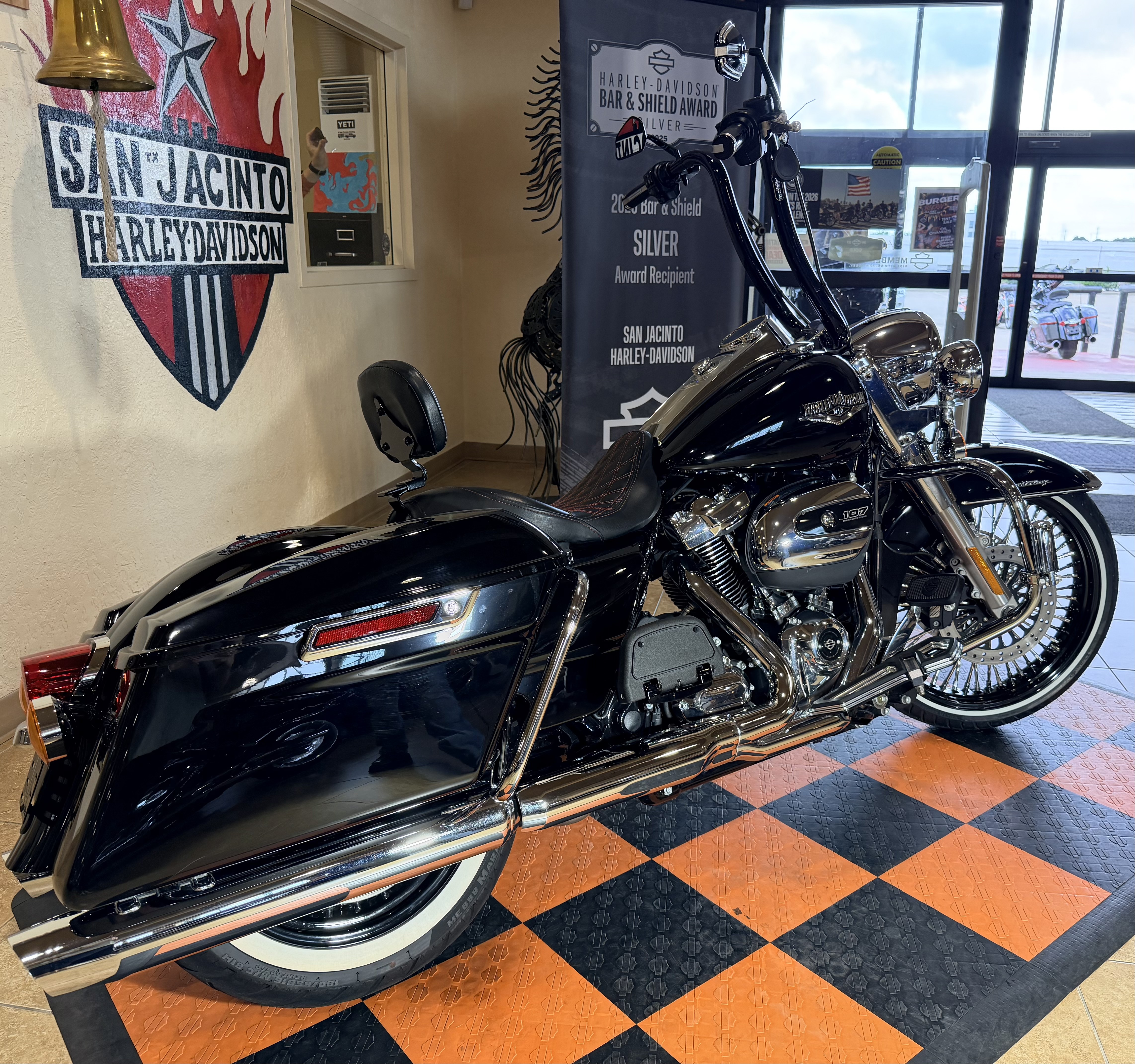 2021 Harley-Davidson Road King® in Pasadena, Texas - Photo 3