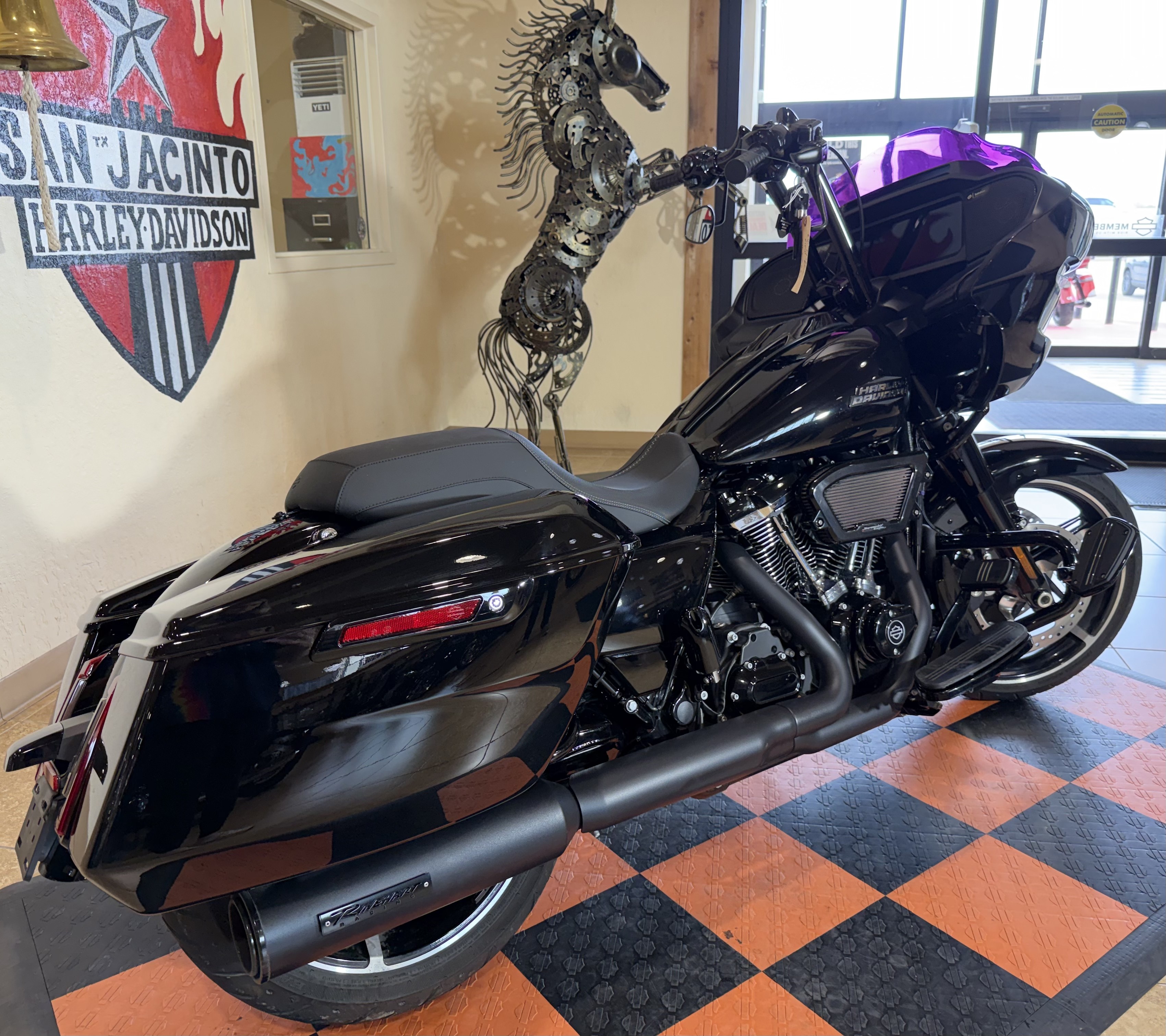 2024 Harley-Davidson Road Glide® in Pasadena, Texas - Photo 2