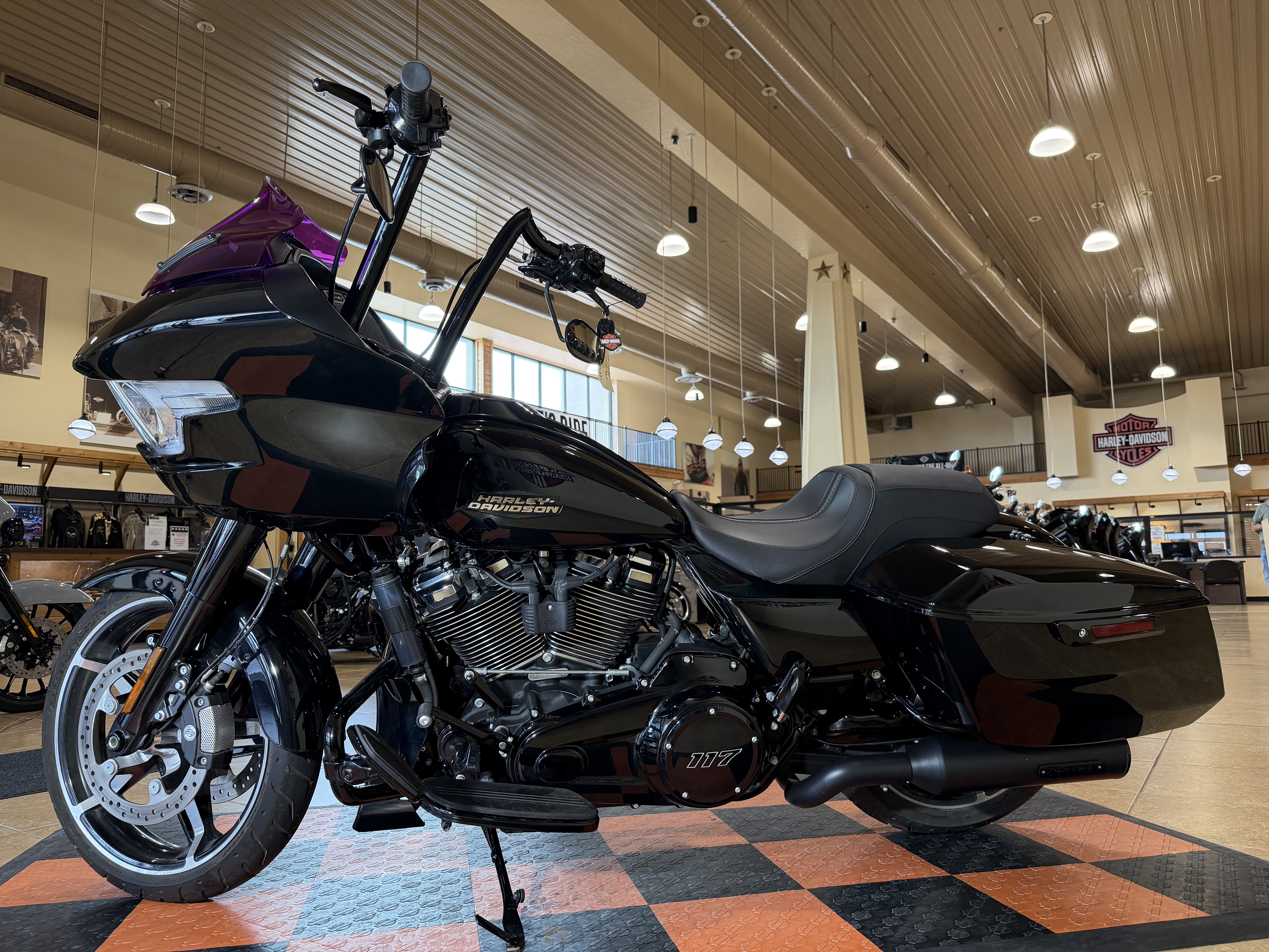 2024 Harley-Davidson Road Glide® in Pasadena, Texas - Photo 4