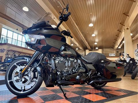 2024 Harley-Davidson Road Glide® in Pasadena, Texas - Photo 4