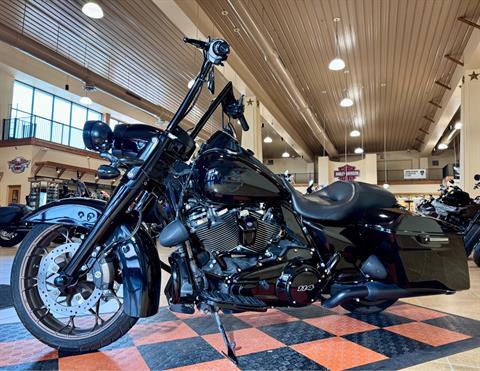 2022 Harley-Davidson Road King® Special in Pasadena, Texas - Photo 4