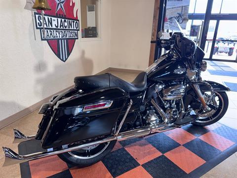 2022 Harley-Davidson Road King® in Pasadena, Texas - Photo 2