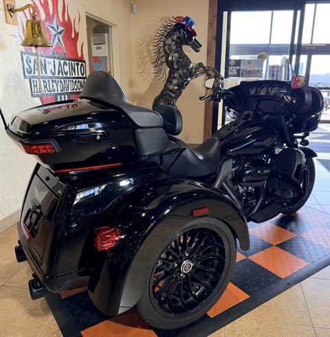 2025 Harley-Davidson Tri Glide® Ultra in Pasadena, Texas - Photo 2