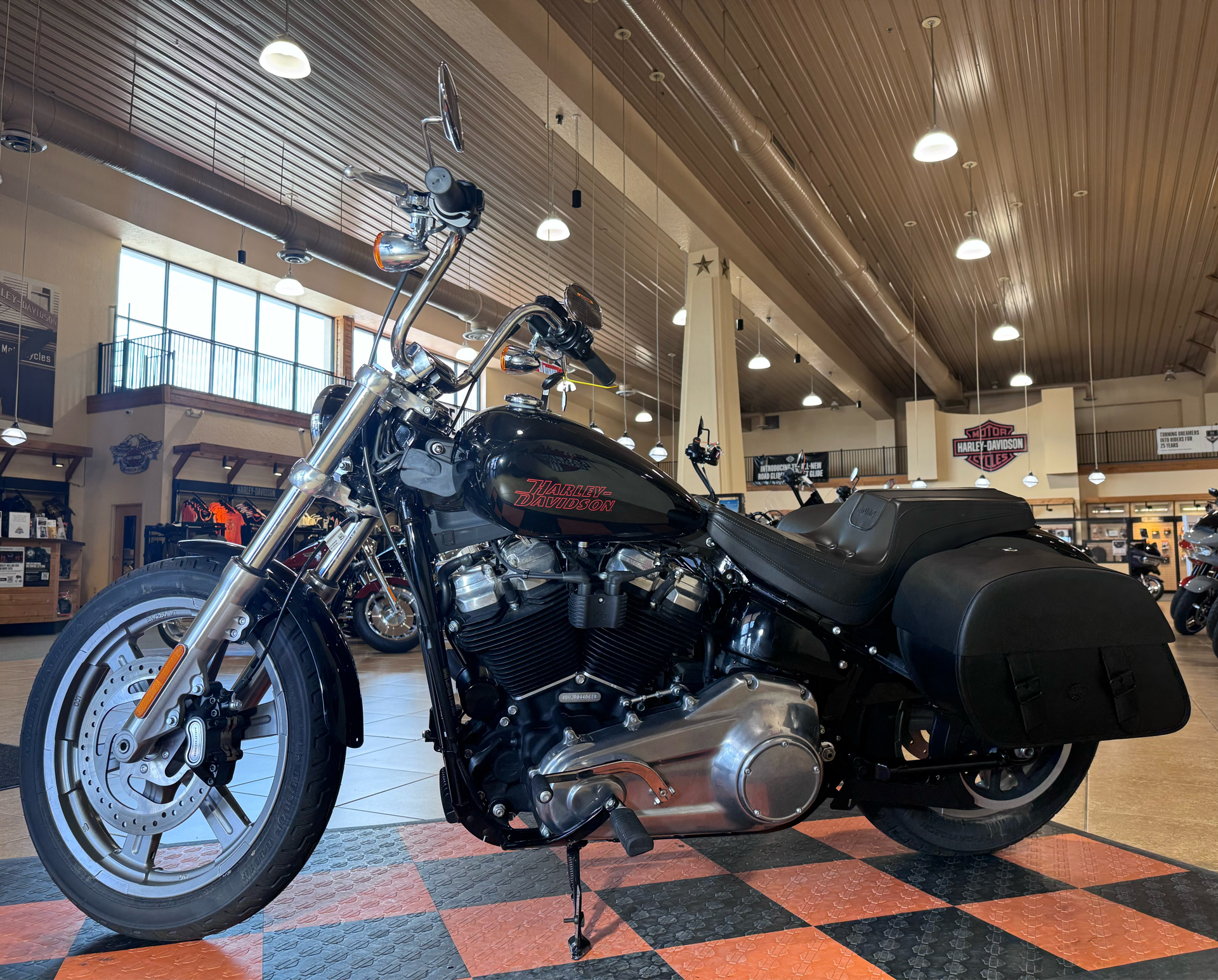 2024 Harley-Davidson Softail® Standard in Pasadena, Texas - Photo 4
