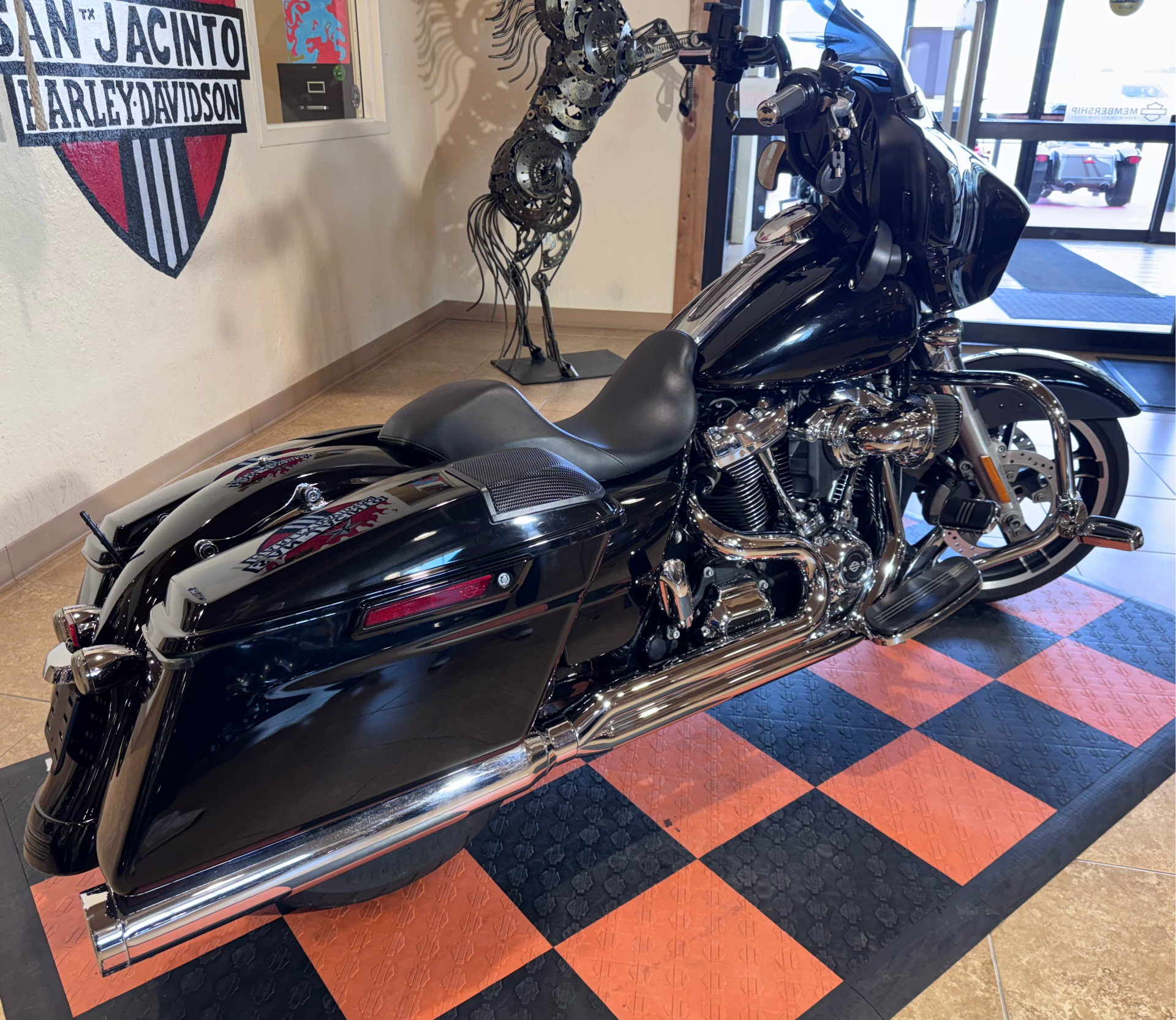 2019 Harley-Davidson Street Glide® in Pasadena, Texas - Photo 3