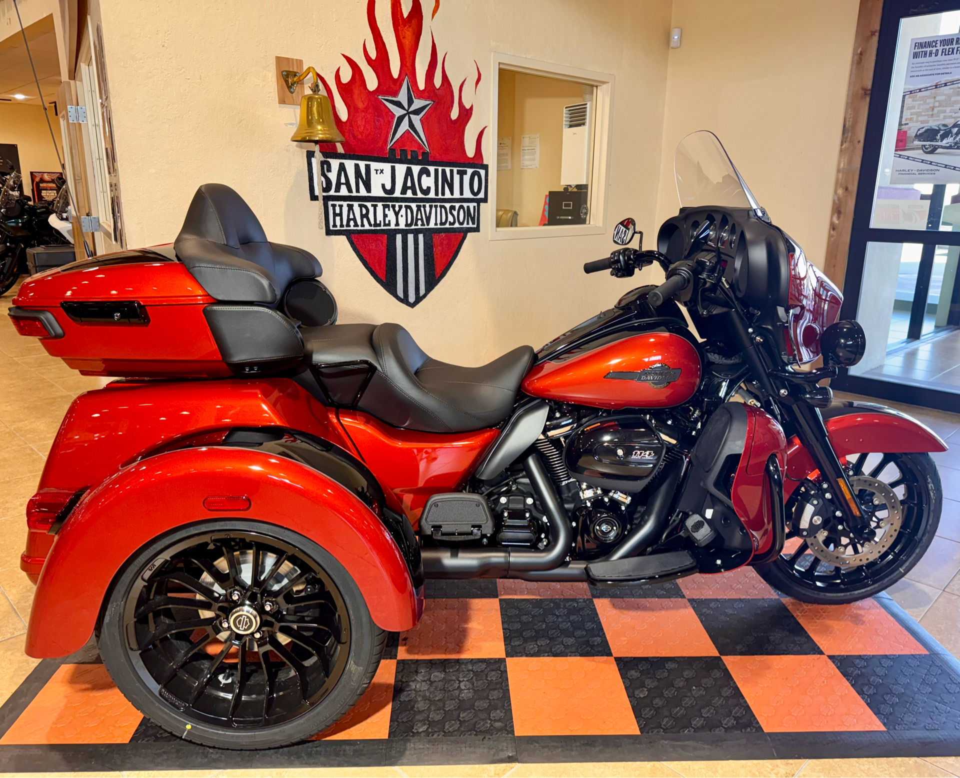 2025 Harley-Davidson Tri Glide® Ultra in Pasadena, Texas