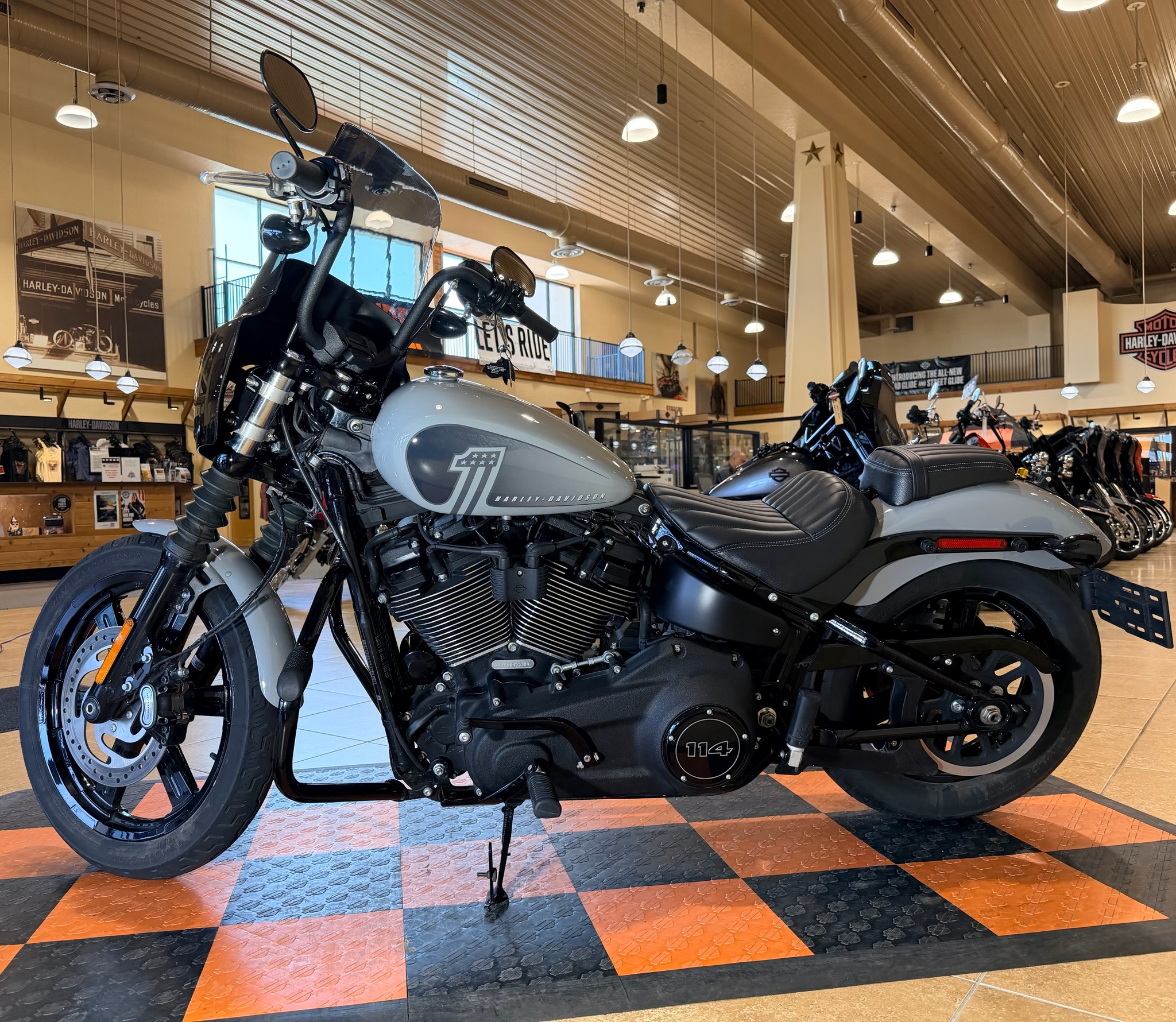 2024 Harley-Davidson Street Bob® 114 in Pasadena, Texas - Photo 4