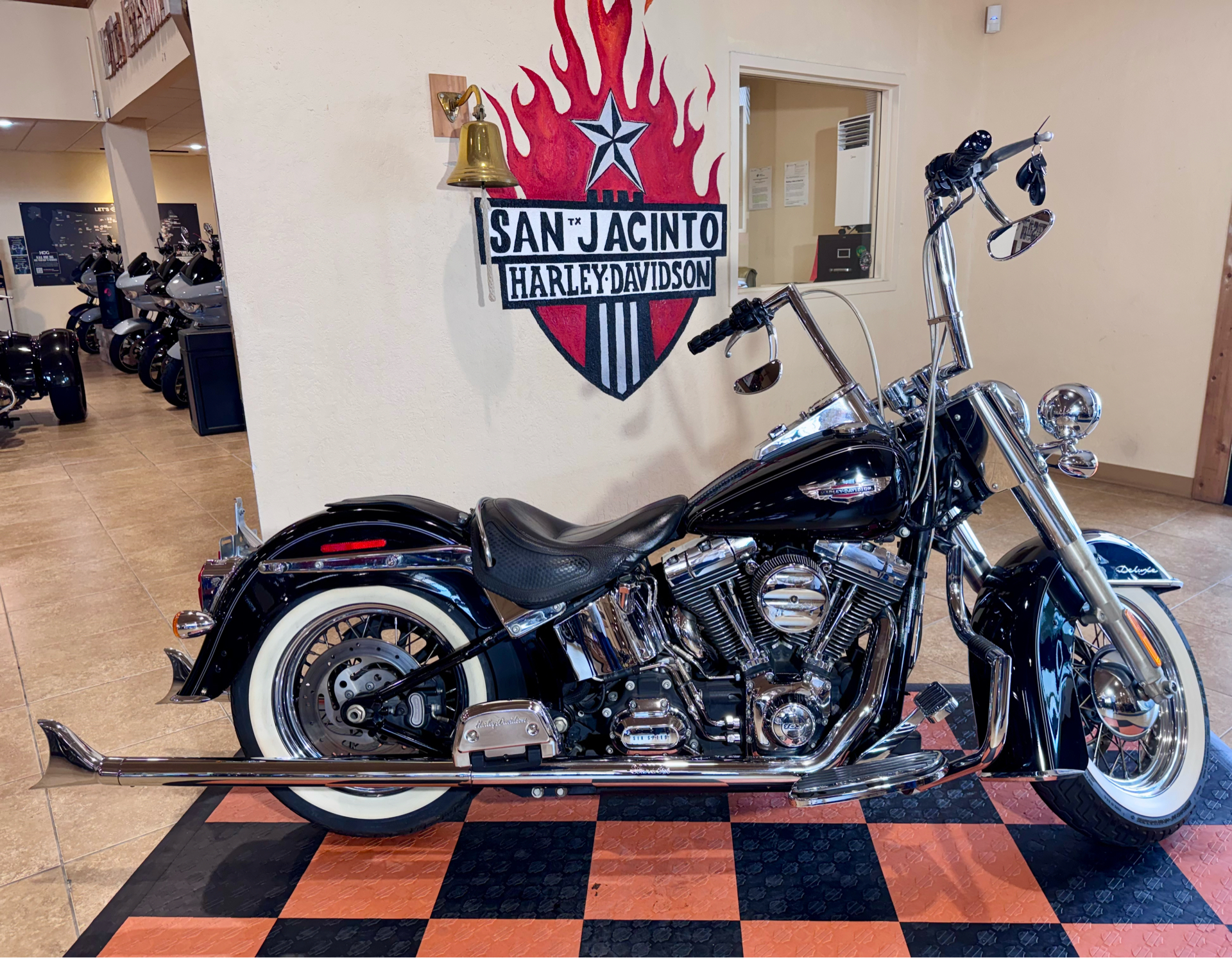 2014 Harley-Davidson Softail® Deluxe in Pasadena, Texas - Photo 1