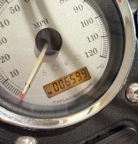 2011 Harley-Davidson Dyna® Street Bob® in Pasadena, Texas - Photo 5