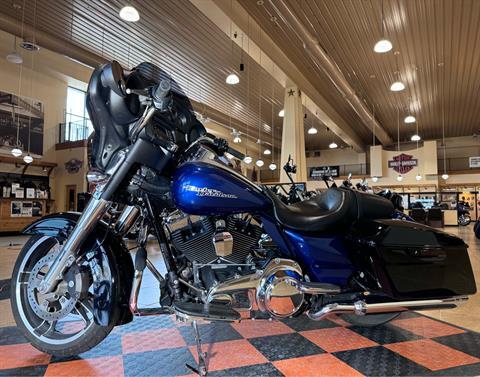 2015 Harley-Davidson Street Glide® in Pasadena, Texas - Photo 4
