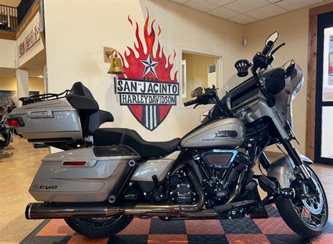 2023 Harley-Davidson CVO™ Street Glide® in Pasadena, Texas - Photo 1