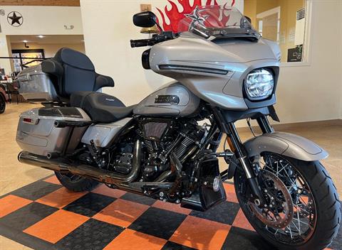 2023 Harley-Davidson CVO™ Street Glide® in Pasadena, Texas - Photo 2