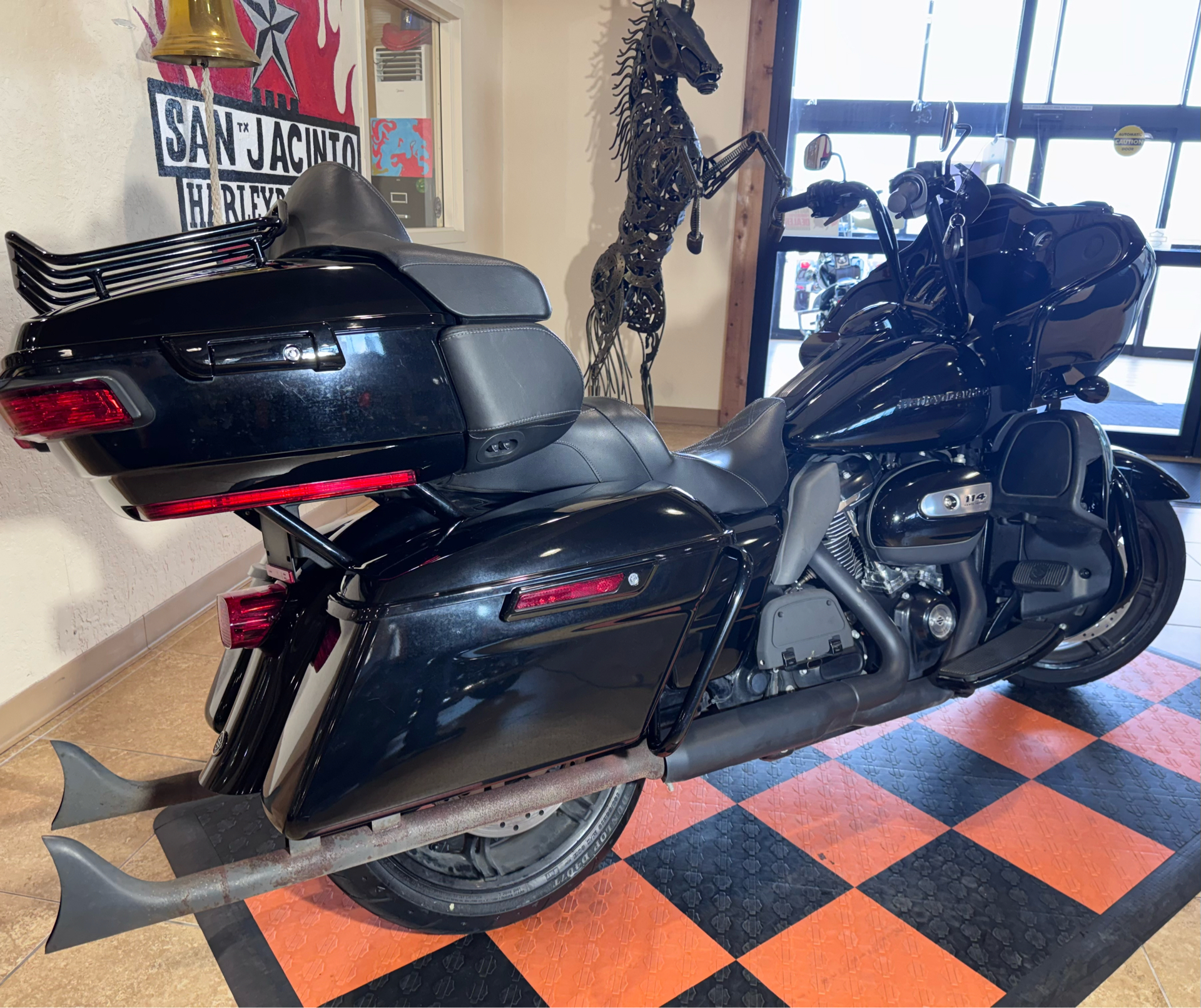 2022 Harley-Davidson Road Glide® Limited in Pasadena, Texas - Photo 2