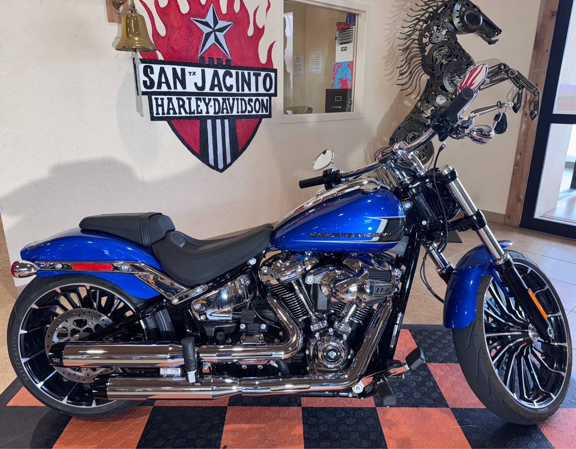 2024 Harley-Davidson Breakout® in Pasadena, Texas - Photo 1