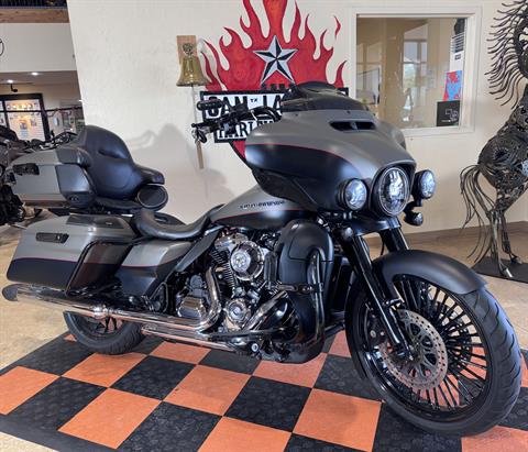 2018 Harley-Davidson Ultra Limited in Pasadena, Texas - Photo 3