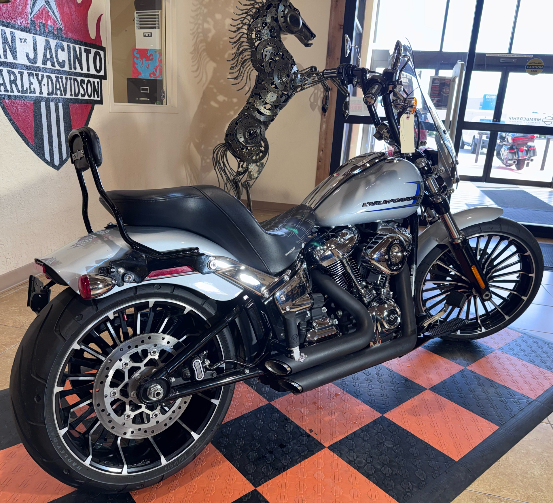 2023 Harley-Davidson Breakout® in Pasadena, Texas - Photo 2