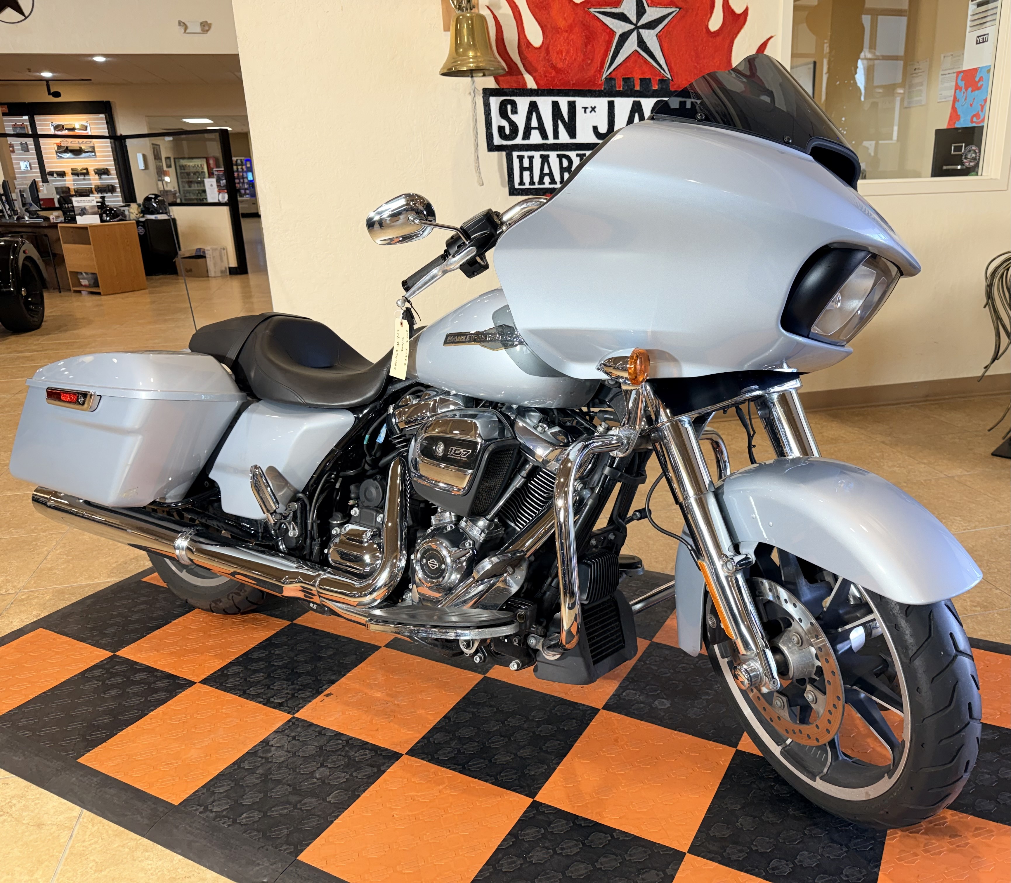 2023 Harley-Davidson Road Glide® in Pasadena, Texas - Photo 3