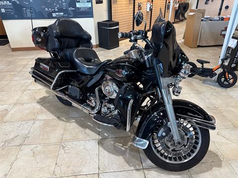 2009 Harley-Davidson Ultra Classic® Electra Glide® in Houston, Texas - Photo 2