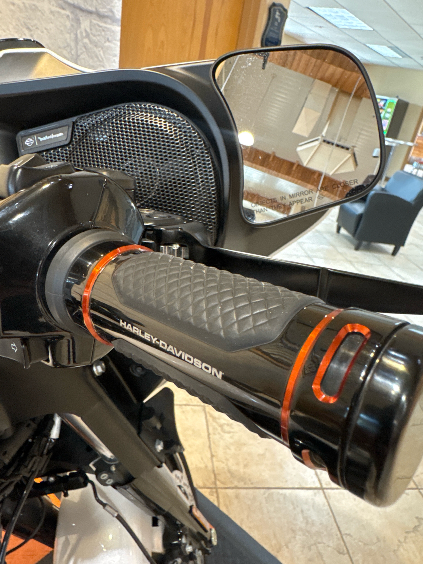 2024 Harley-Davidson Street Glide® in Houston, Texas - Photo 4