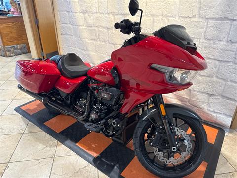 2025 Harley-Davidson CVO™ Road Glide® ST in Houston, Texas - Photo 2