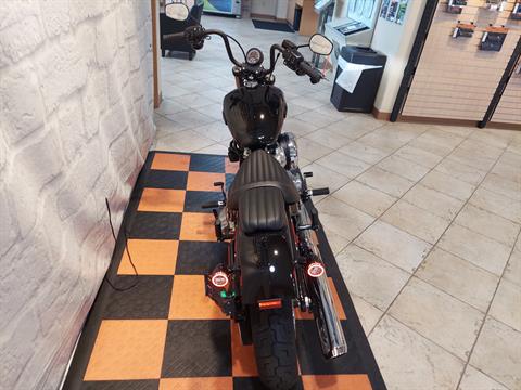 2025 Harley-Davidson Street Bob® in Houston, Texas - Photo 3