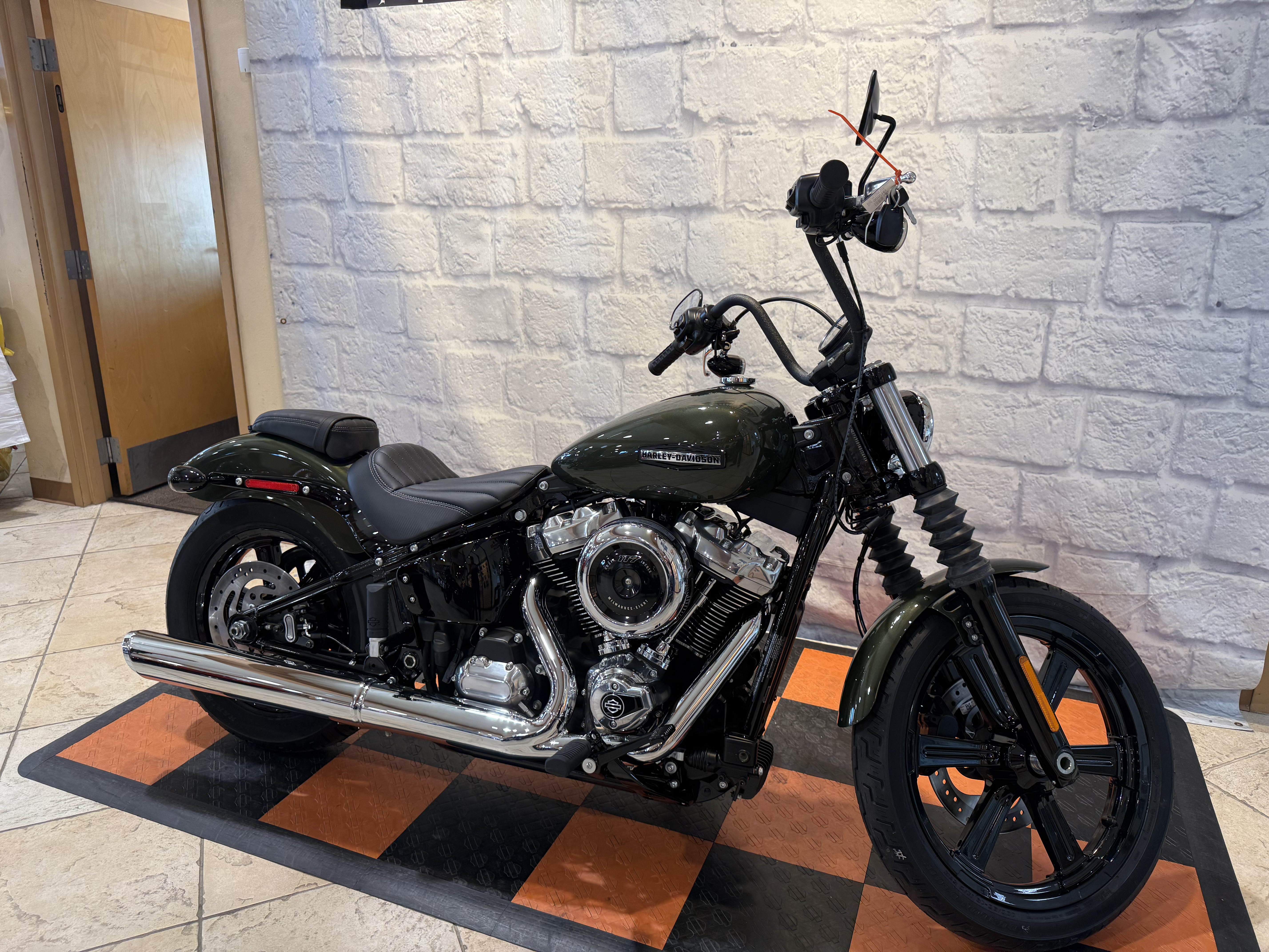 2026 Harley-Davidson Street Bob® in Houston, Texas - Photo 2