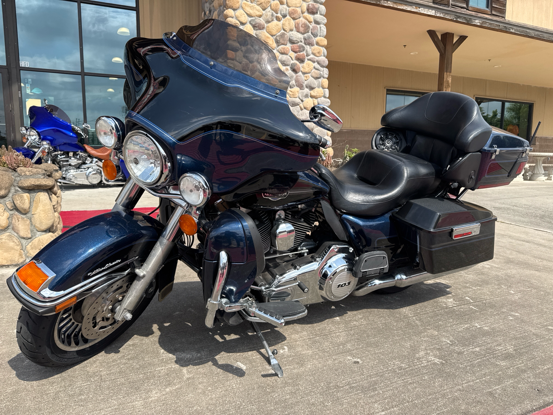 2013 Harley-Davidson Ultra Classic® Electra Glide® in Houston, Texas - Photo 3