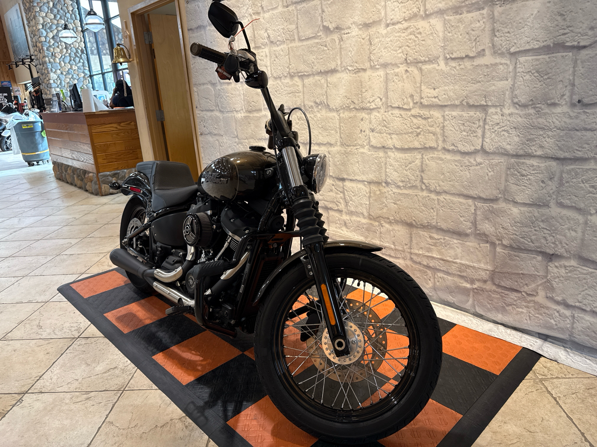 2020 Harley-Davidson STREET BOB in Houston, Texas - Photo 4