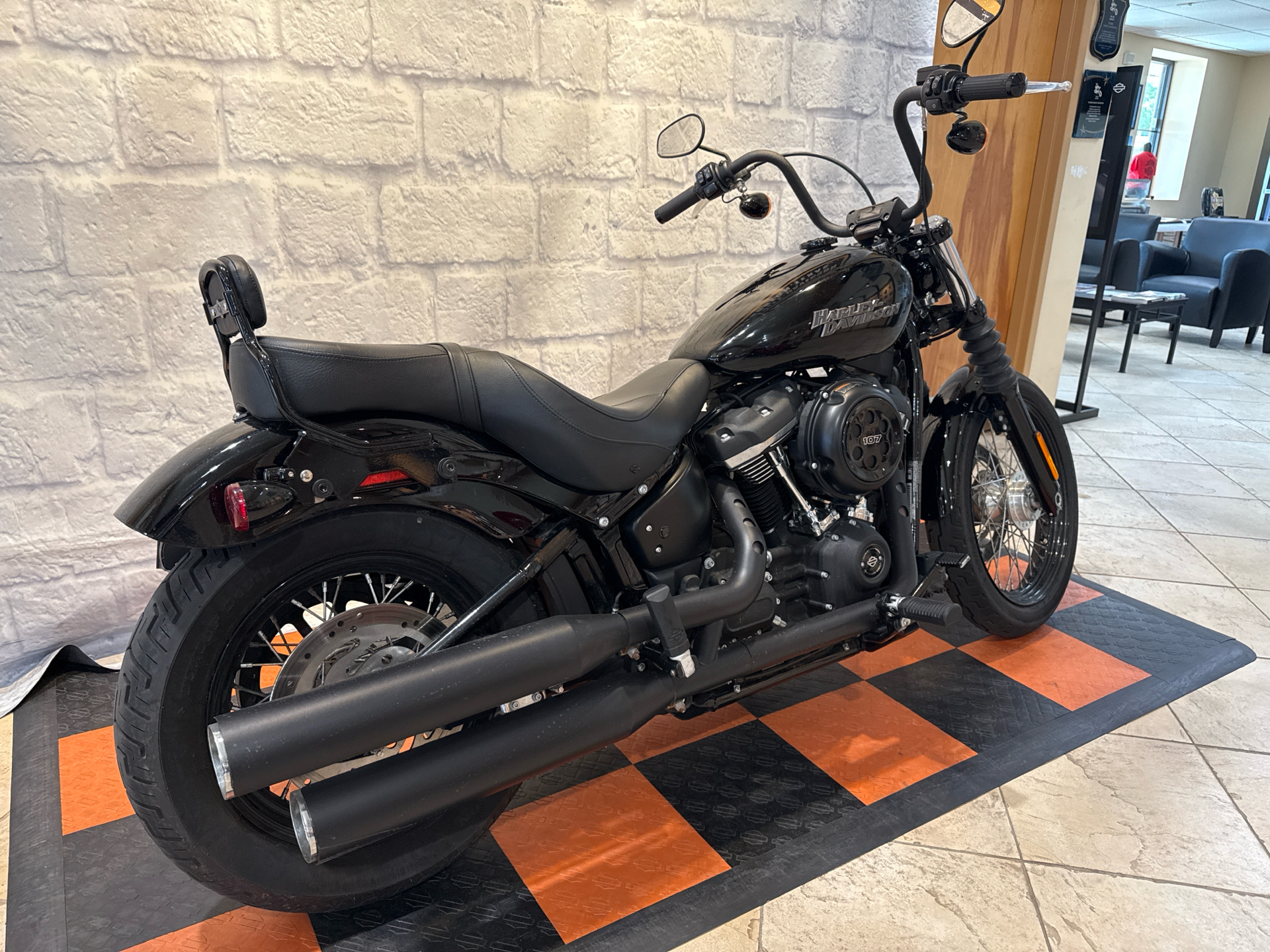 2020 Harley-Davidson Street Bob® in Houston, Texas - Photo 4