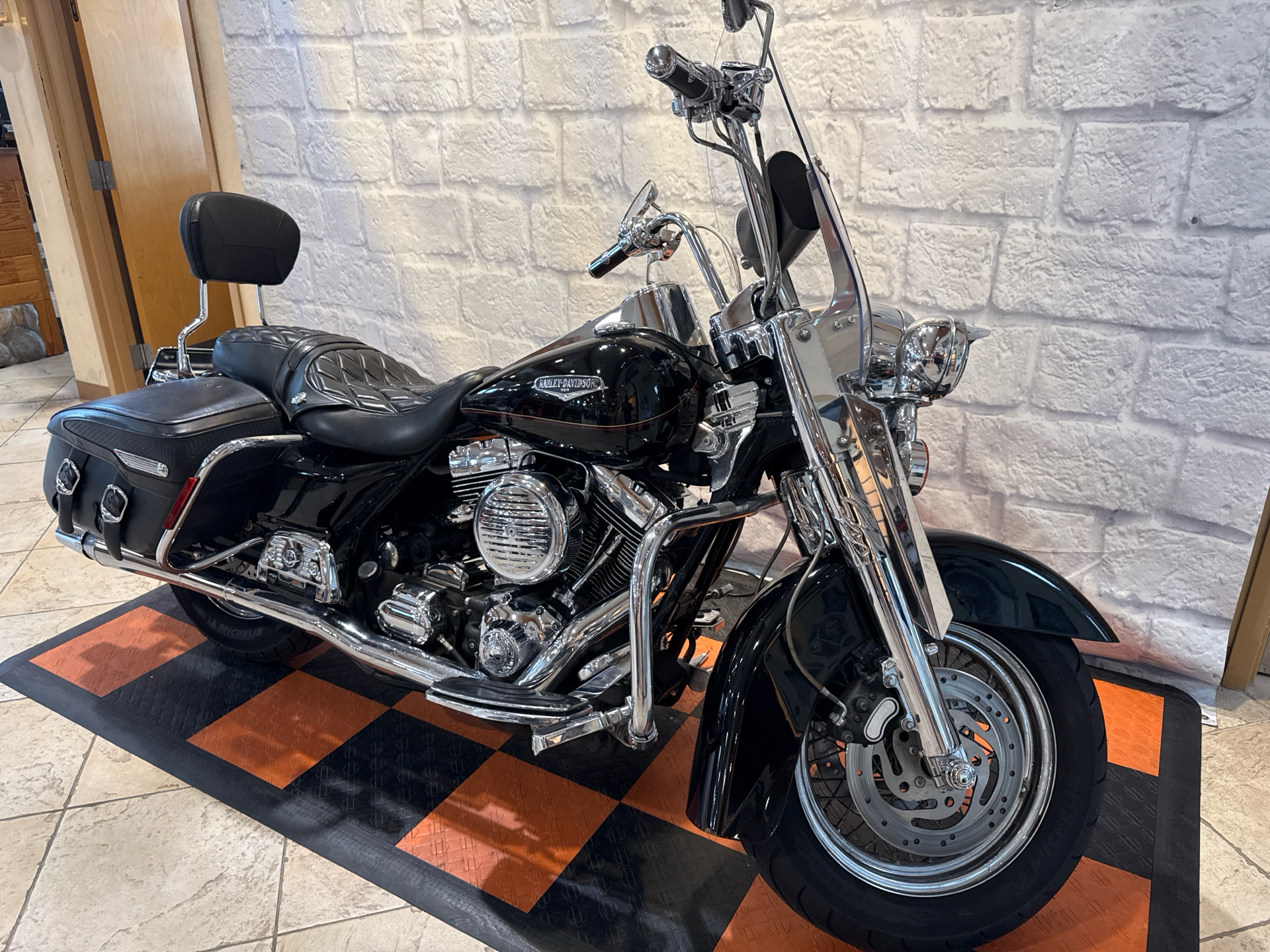 2001 Harley-Davidson FLHRCI Road King® Classic in Houston, Texas - Photo 2