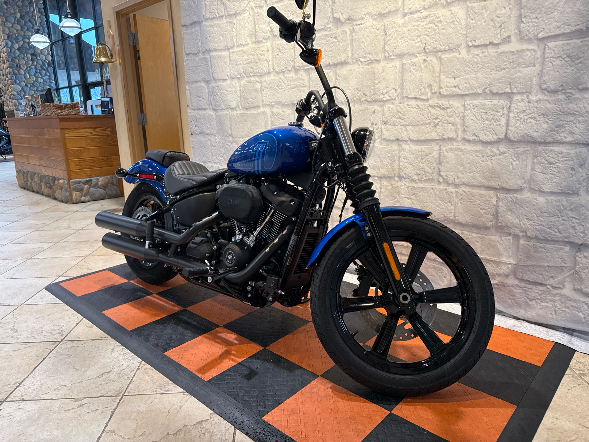 2024 Harley-Davidson Street Bob® 114 in Houston, Texas - Photo 2