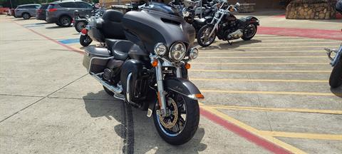 2017 Harley-Davidson Ultra Limited in Houston, Texas - Photo 2