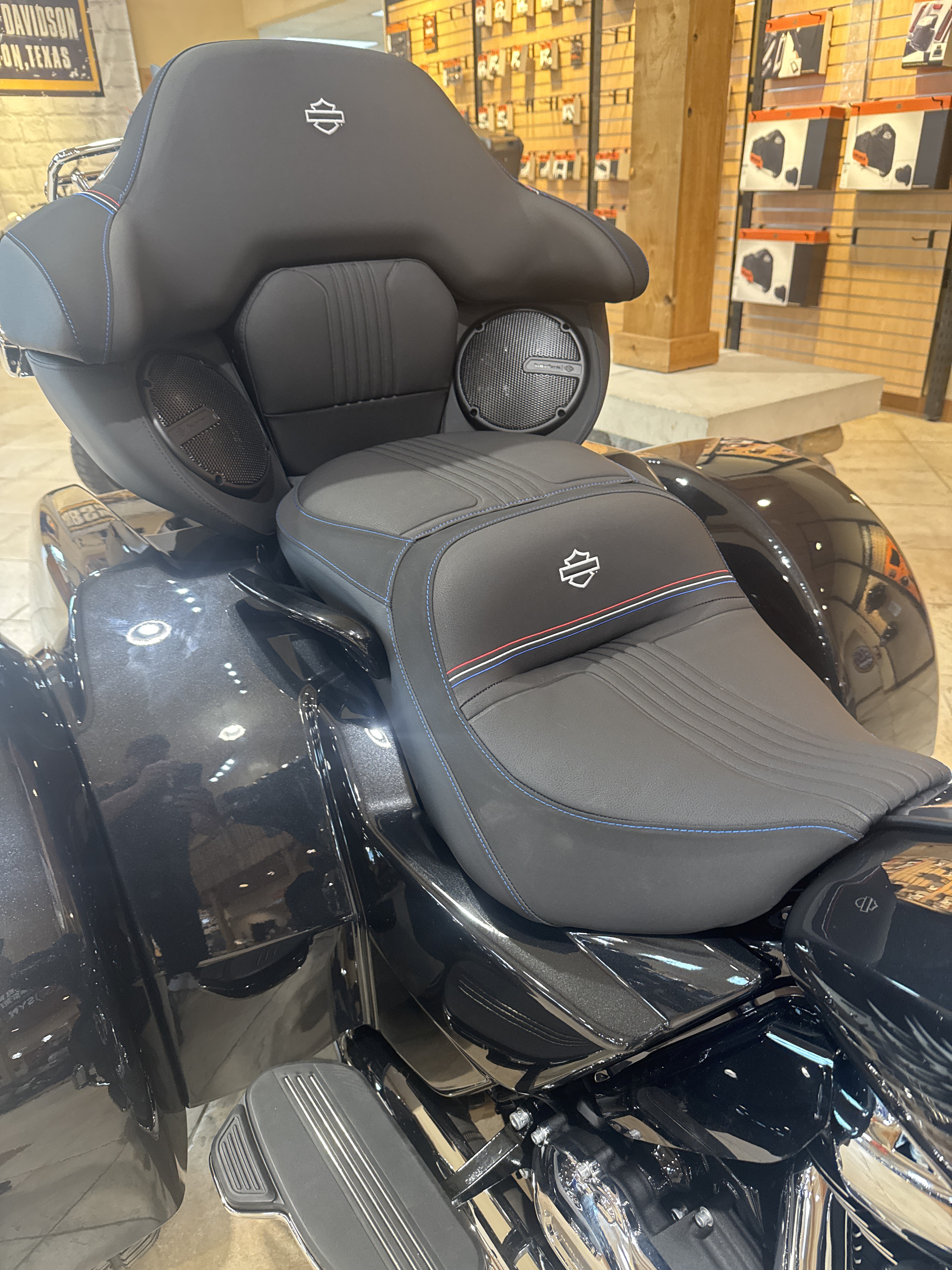 2026 Harley-Davidson Street Glide® 3 Limited in Houston, Texas - Photo 3