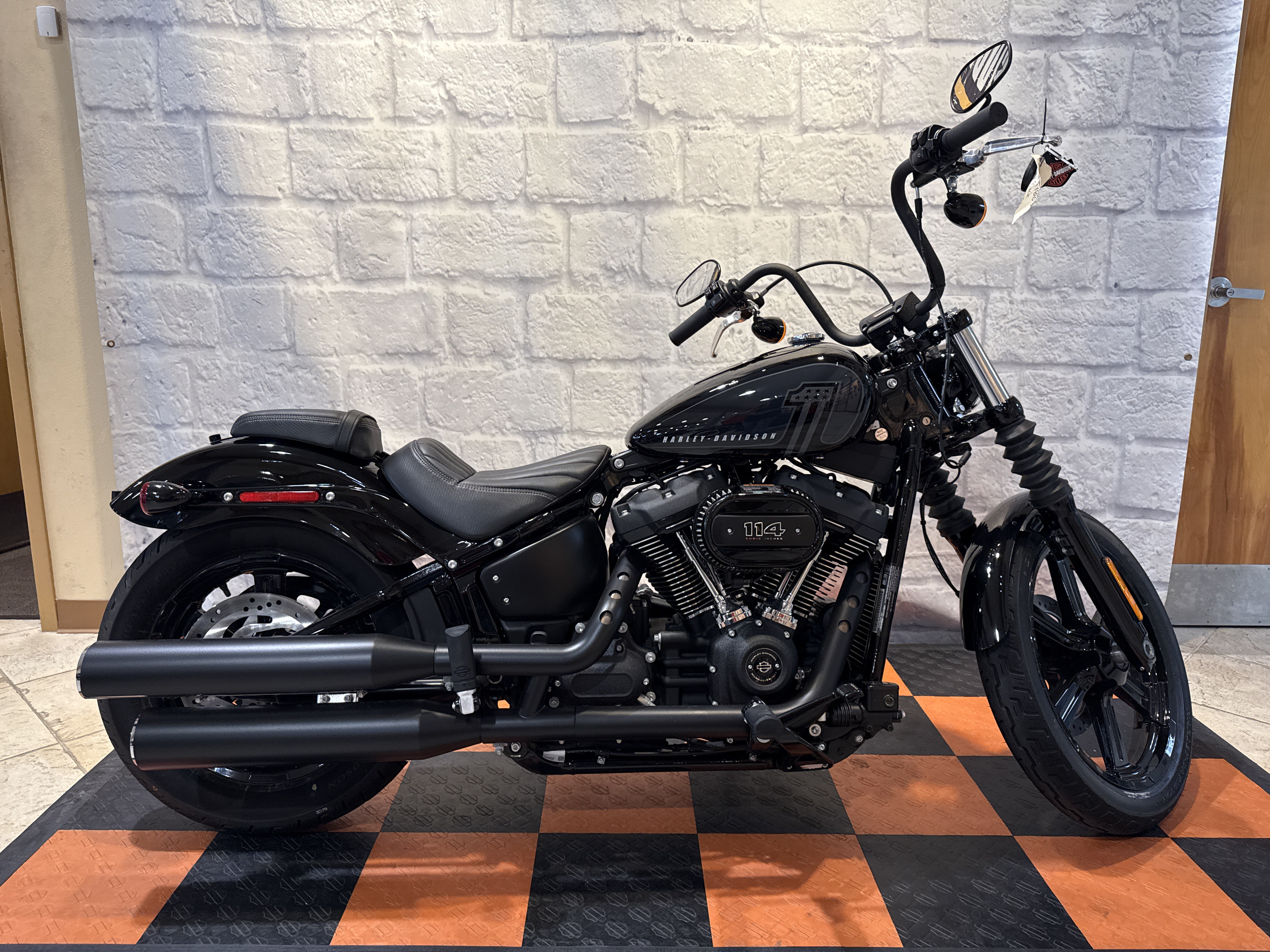 2024 Harley-Davidson Street Bob® 114 in Houston, Texas - Photo 1