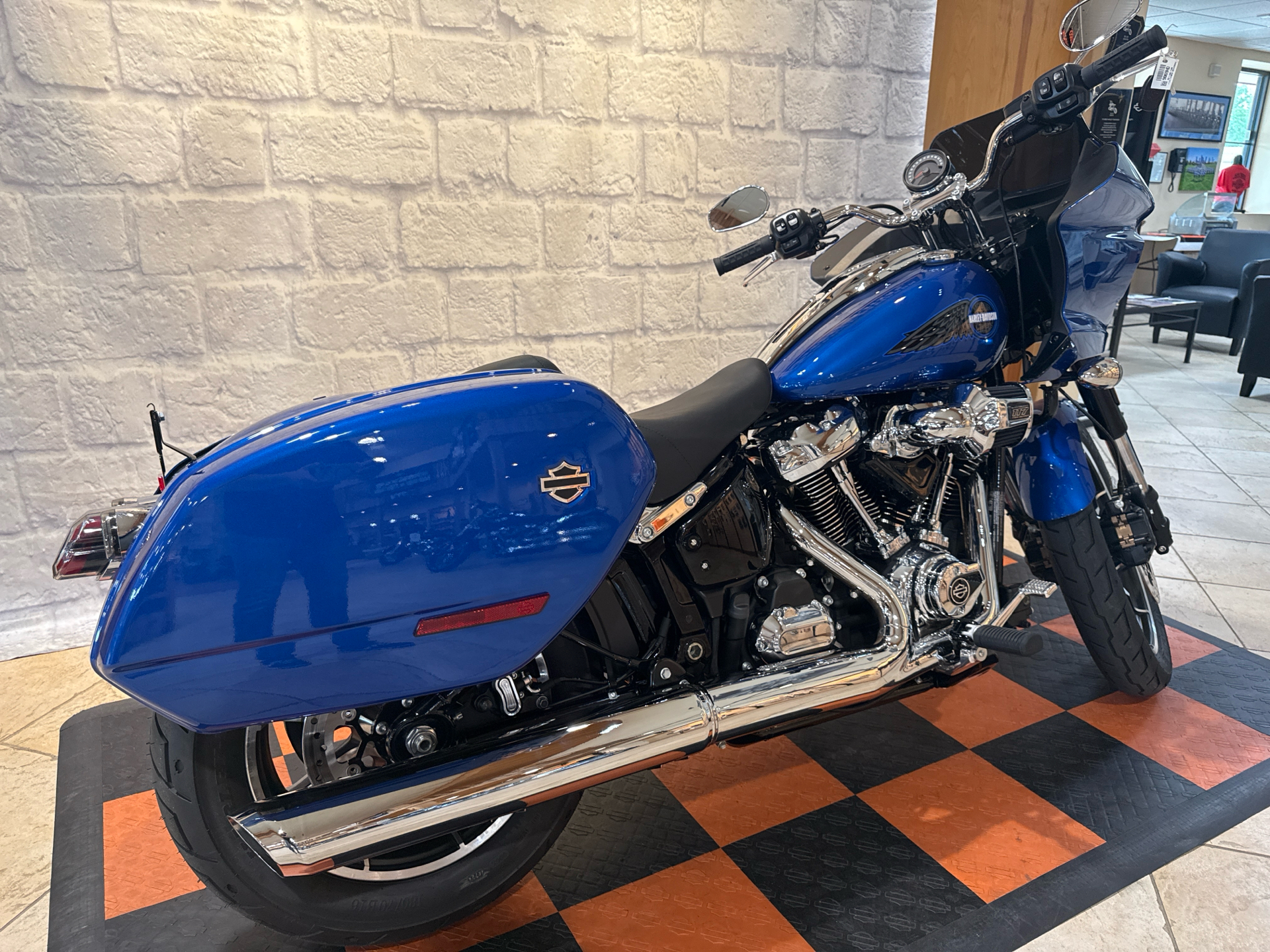 2025 Harley-Davidson Low Rider® ST in Houston, Texas - Photo 3