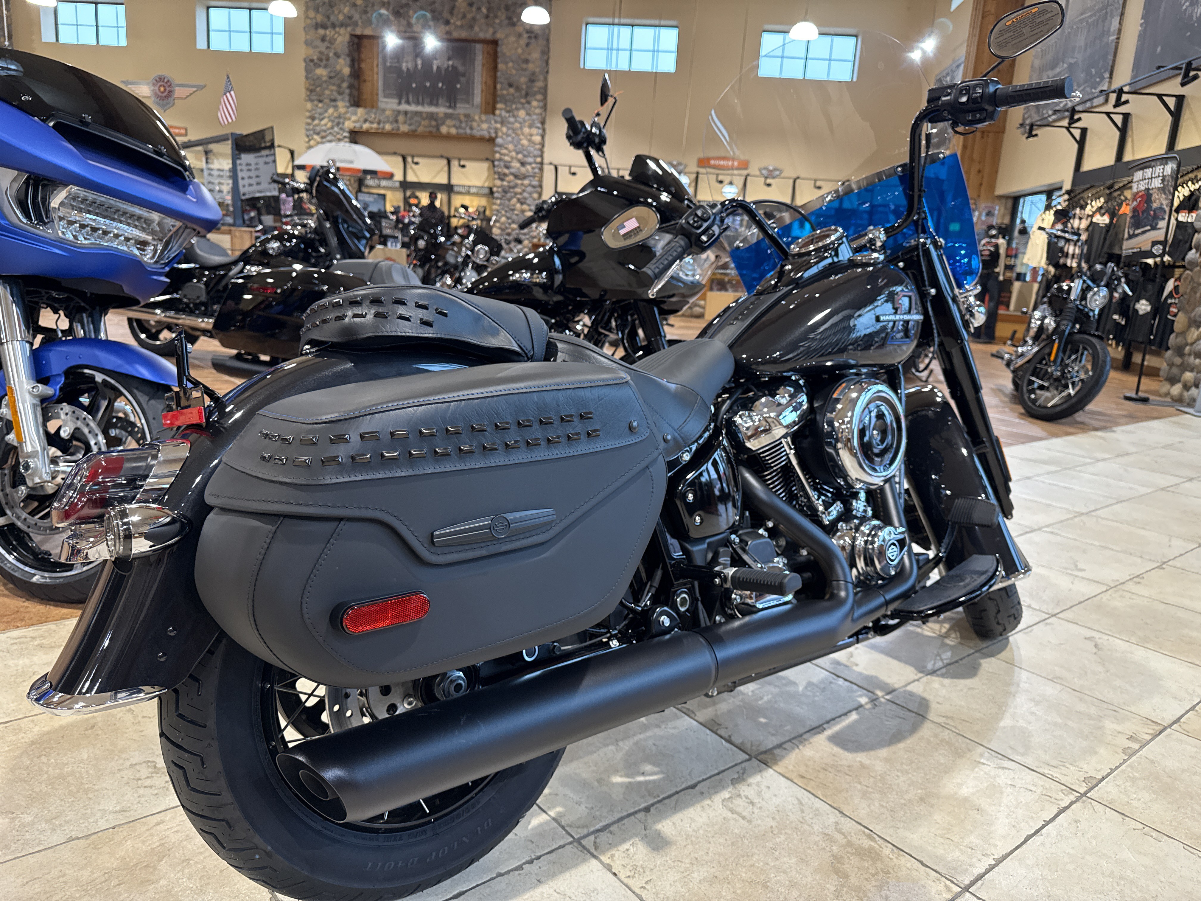 2026 Harley-Davidson Heritage Classic in Houston, Texas - Photo 3