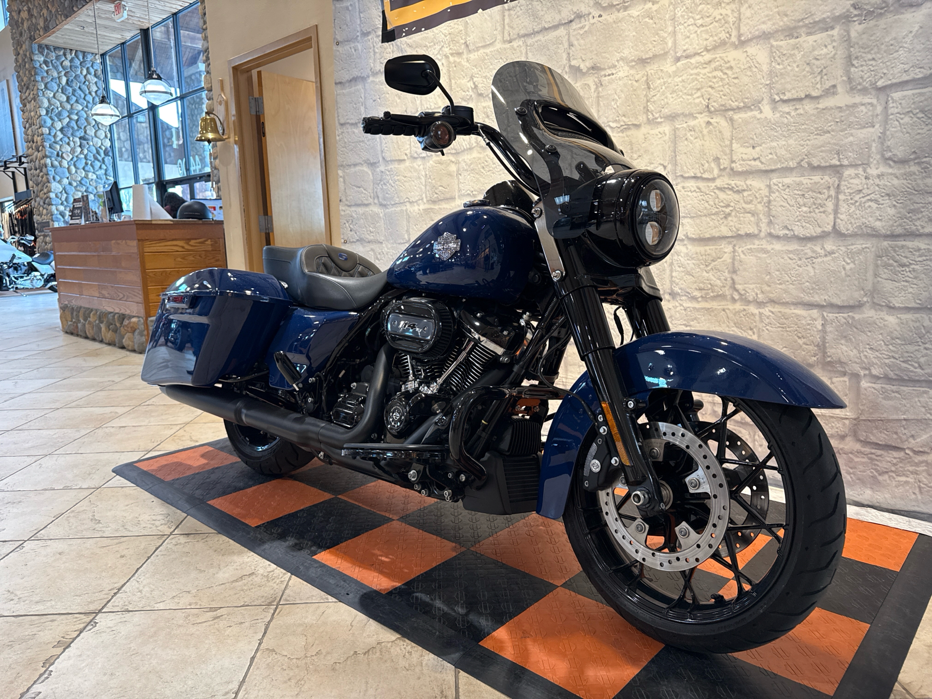 2023 Harley-Davidson Road King® Special in Houston, Texas - Photo 2