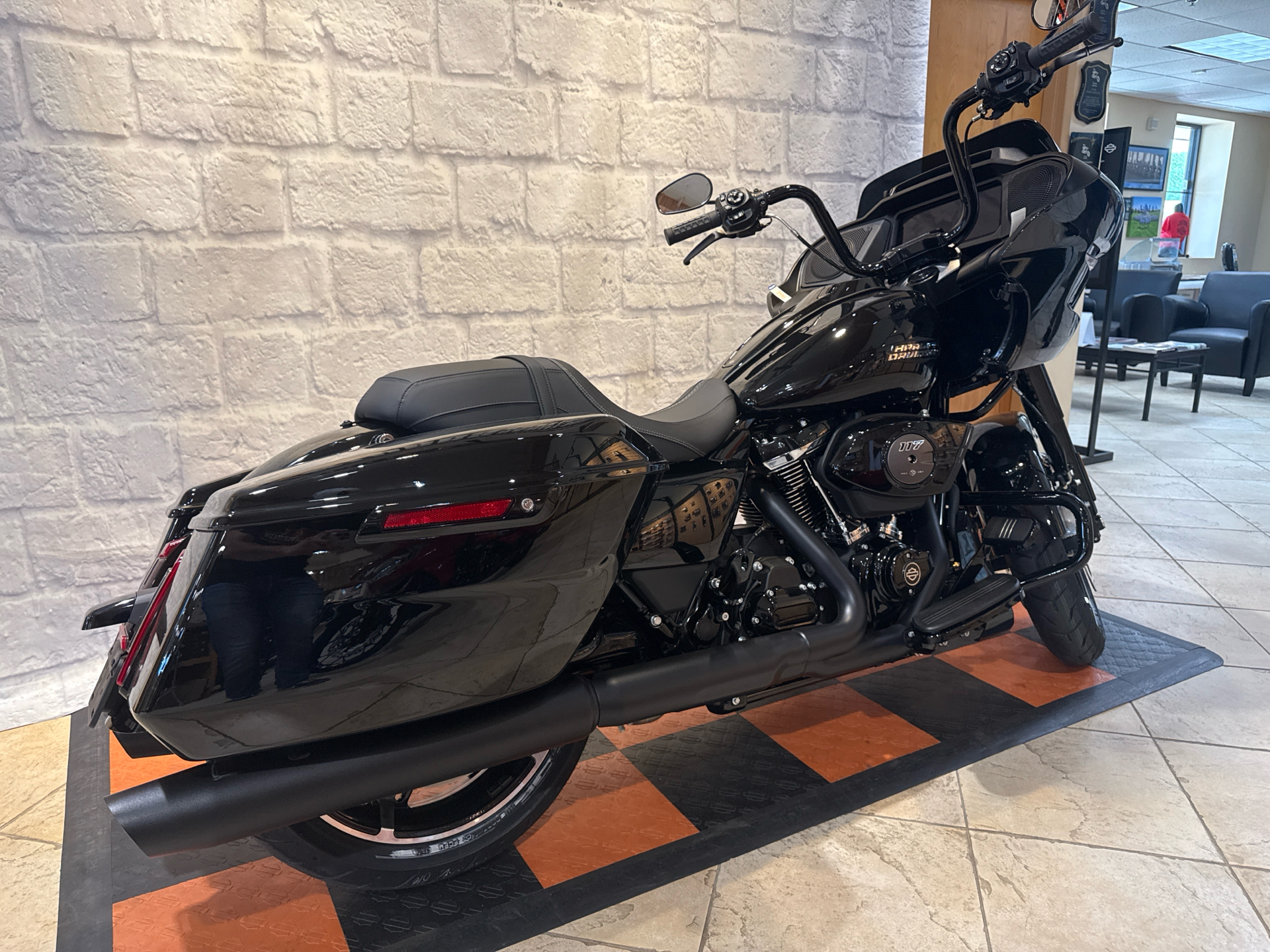 2025 Harley-Davidson Road Glide® in Houston, Texas - Photo 4