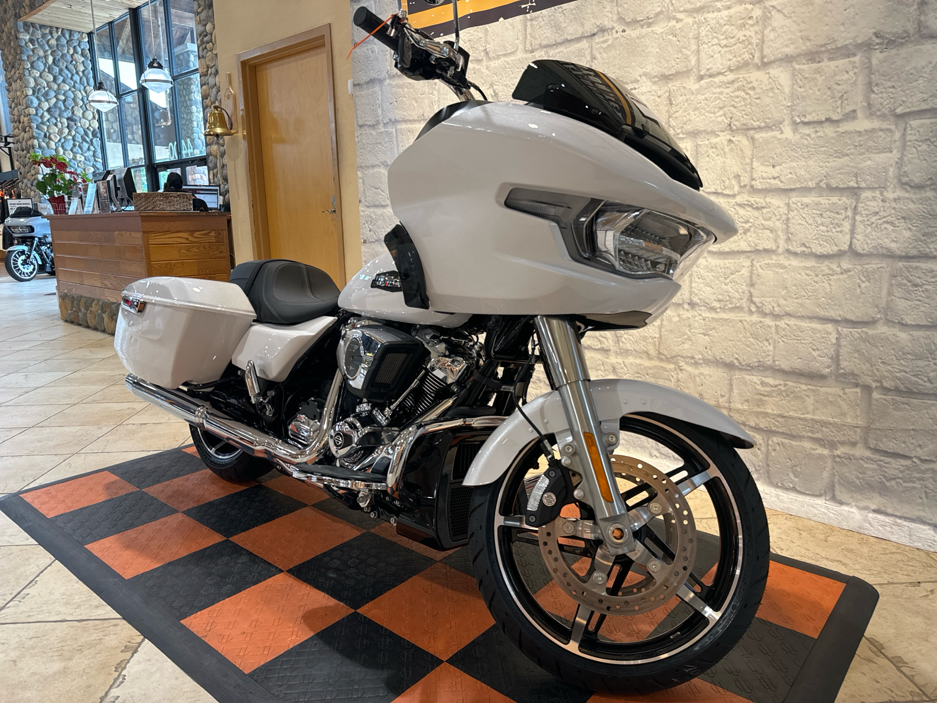 2024 Harley-Davidson Road Glide® in Houston, Texas - Photo 2
