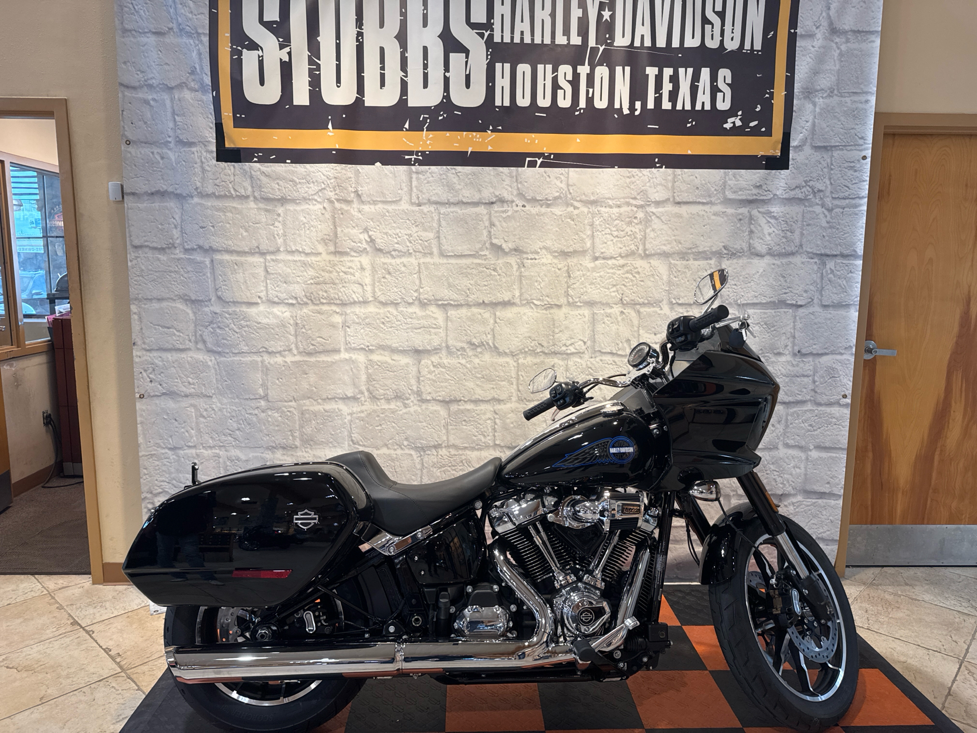 2025 Harley-Davidson Low Rider® ST in Houston, Texas