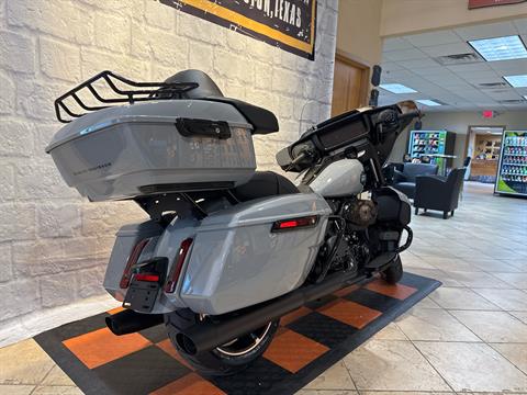 2025 Harley-Davidson Street Glide® Ultra in Houston, Texas - Photo 4