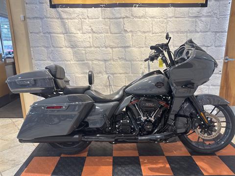 2018 Harley-Davidson CVO™ Road Glide® in Houston, Texas